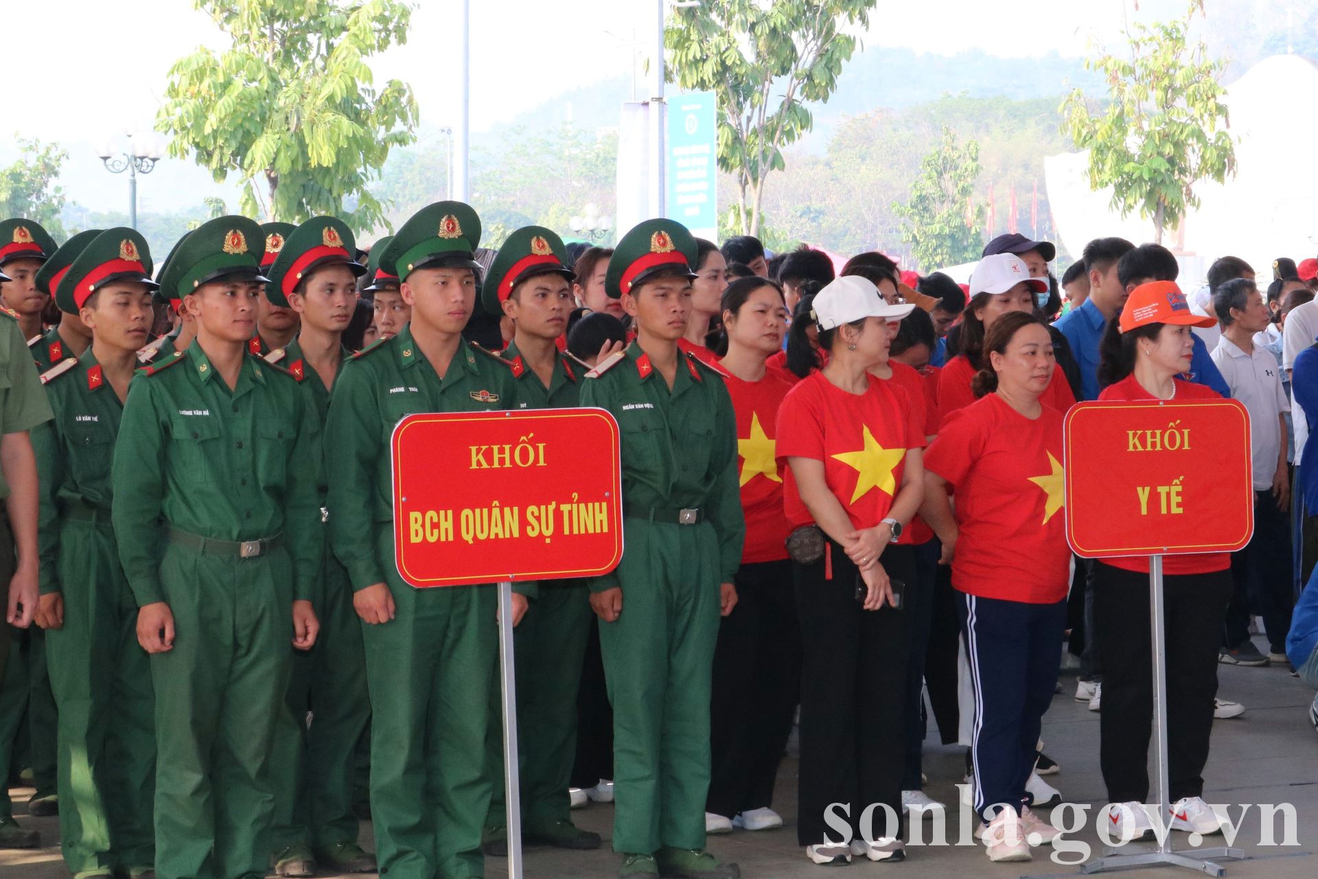 anh tin bai